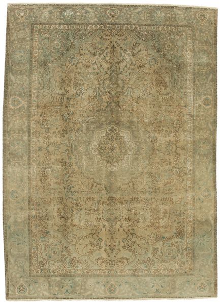 Tabriz - Patina Persian Carpet 325x238