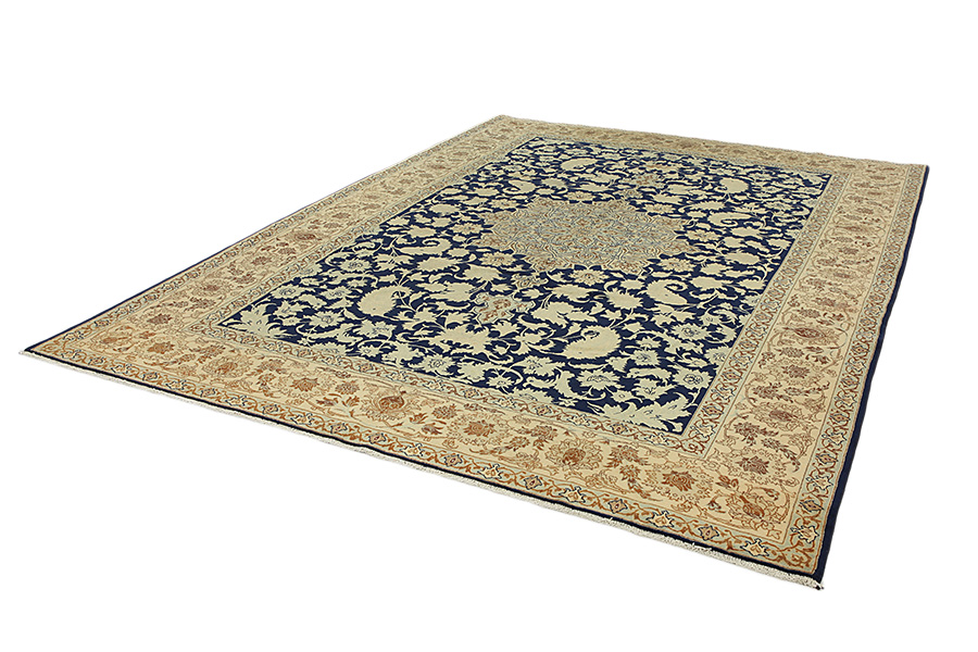Isfahan - Antique Persian Carpet 395x290 - Picture 2