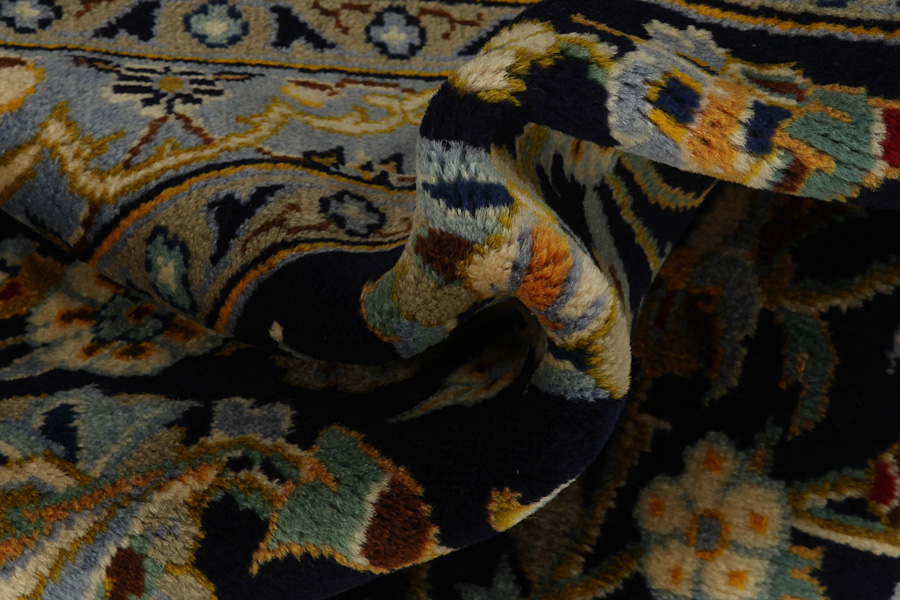 Tabriz Persian Carpet 417x308 - Picture 6
