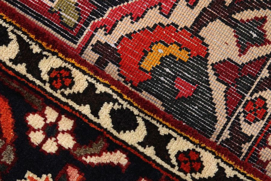 Bakhtiari Persian Carpet 320x208 - Picture 5