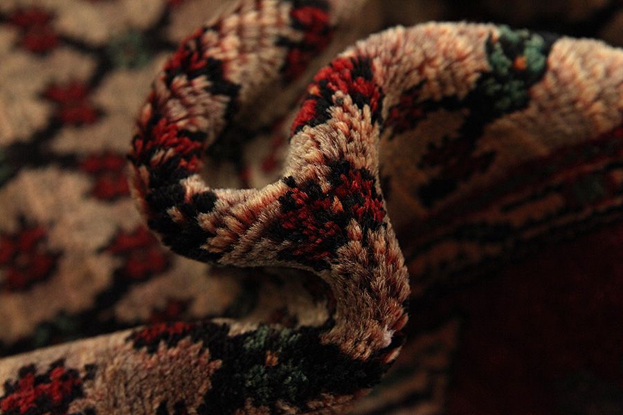 Songhor - Koliai Persian Carpet 338x160 - Picture 6