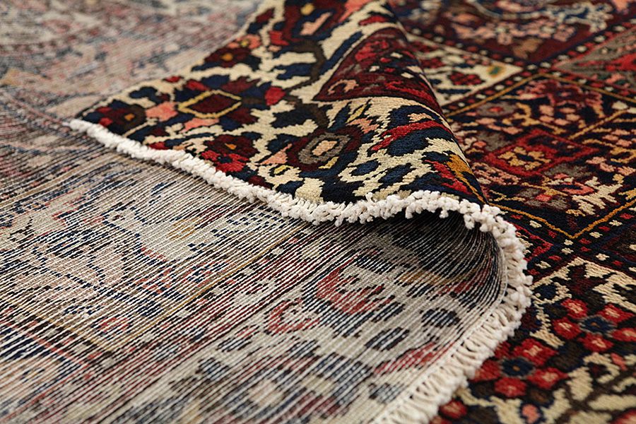 Bakhtiari Persian Carpet 290x150 - Picture 4