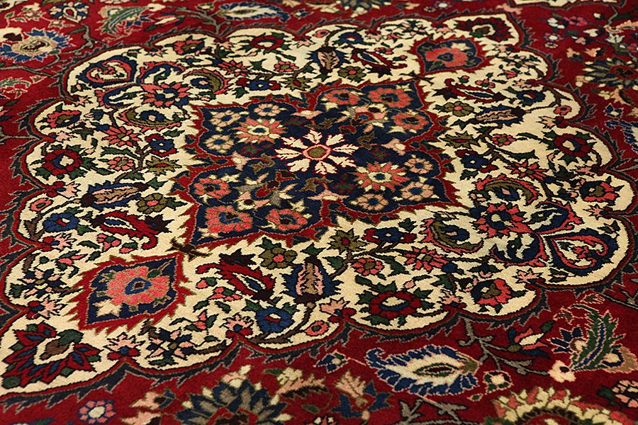 Jozan - Sarouk Persian Carpet 330x205 - Picture 8