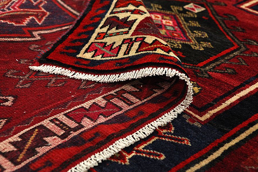 Lori - Bakhtiari Persian Carpet 188x145 - Picture 4