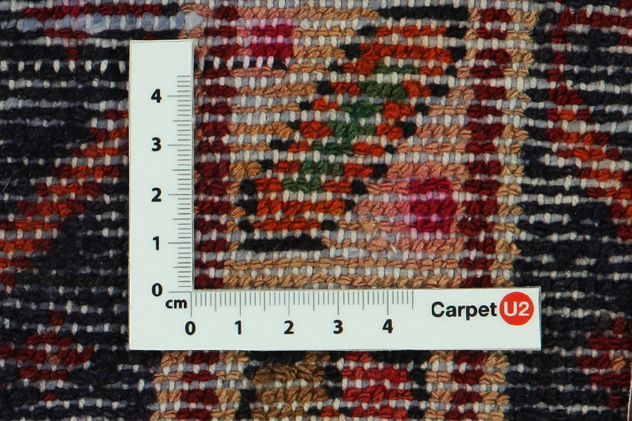 Qashqai Persian Carpet 217x140 - Picture 4
