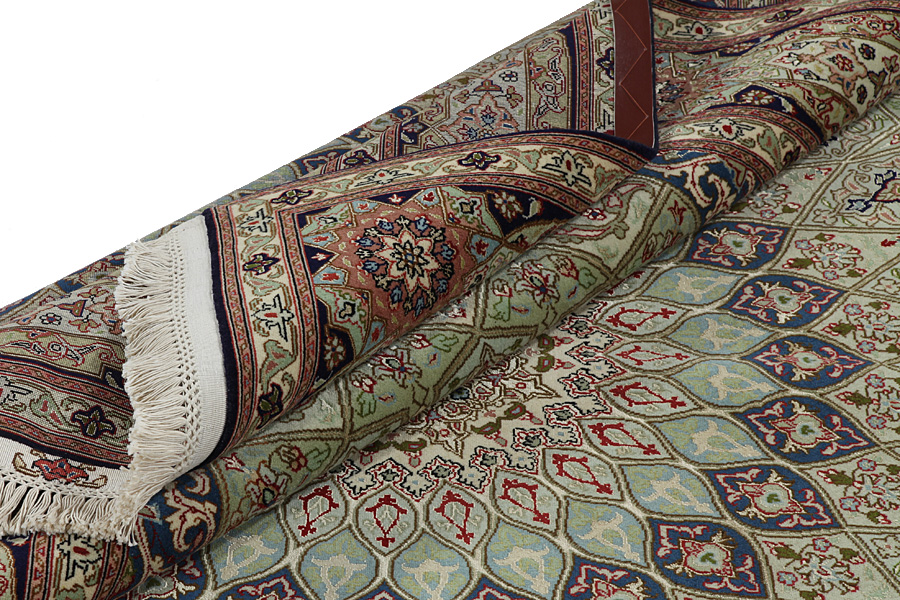 Tabriz Persian Carpet 206x200 - Picture 12