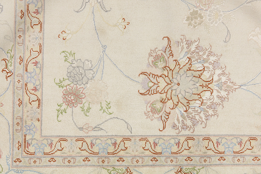 Tabriz Persian Carpet 295x203 - Picture 7