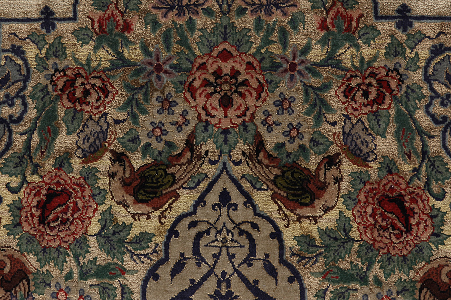 Isfahan Persian Carpet 307x202 - Picture 13