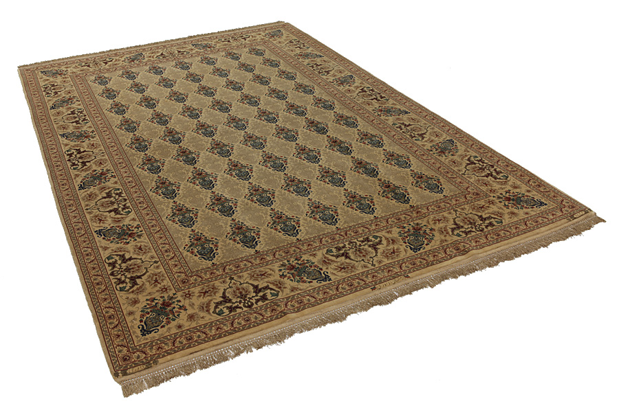 Isfahan Persian Carpet 300x198 - Picture 1