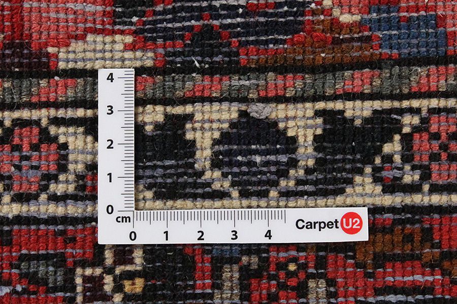 Bakhtiari Persian Carpet 300x206 - Picture 3