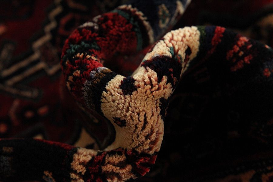 Senneh - Kurdi Persian Carpet 137x130 - Picture 6