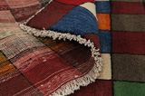 Gabbeh - Bakhtiari Persian Carpet 121x99 - Picture 5