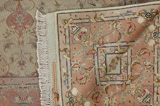 Tabriz Persian Carpet 195x150 - Picture 11