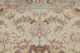 Tabriz Persian Carpet 202x154 - Picture 9